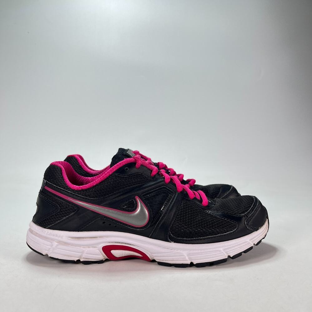 Nike Dart 9 Black Fireberry Athletic Running Shoes 443863-018 Women's Size 8.5